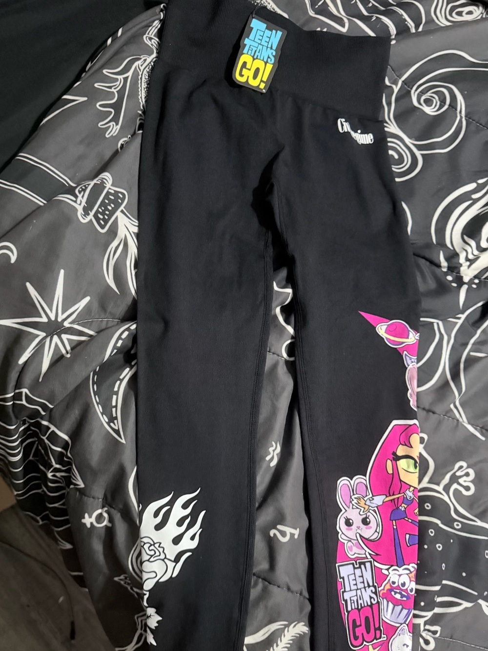 NWT CIVIL TEEN TITANS LEGGINGS